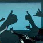 Une Française et une Kirghize comparent les Alpes et le Tian Shan.