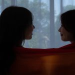 Une Française et une Néo-Zélandaise évoquent la valeur du temps libre.